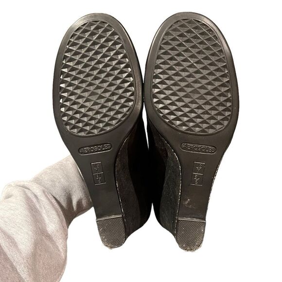 Aerosoles black suede wedges. Size 7‎ - Picture 8 of 9